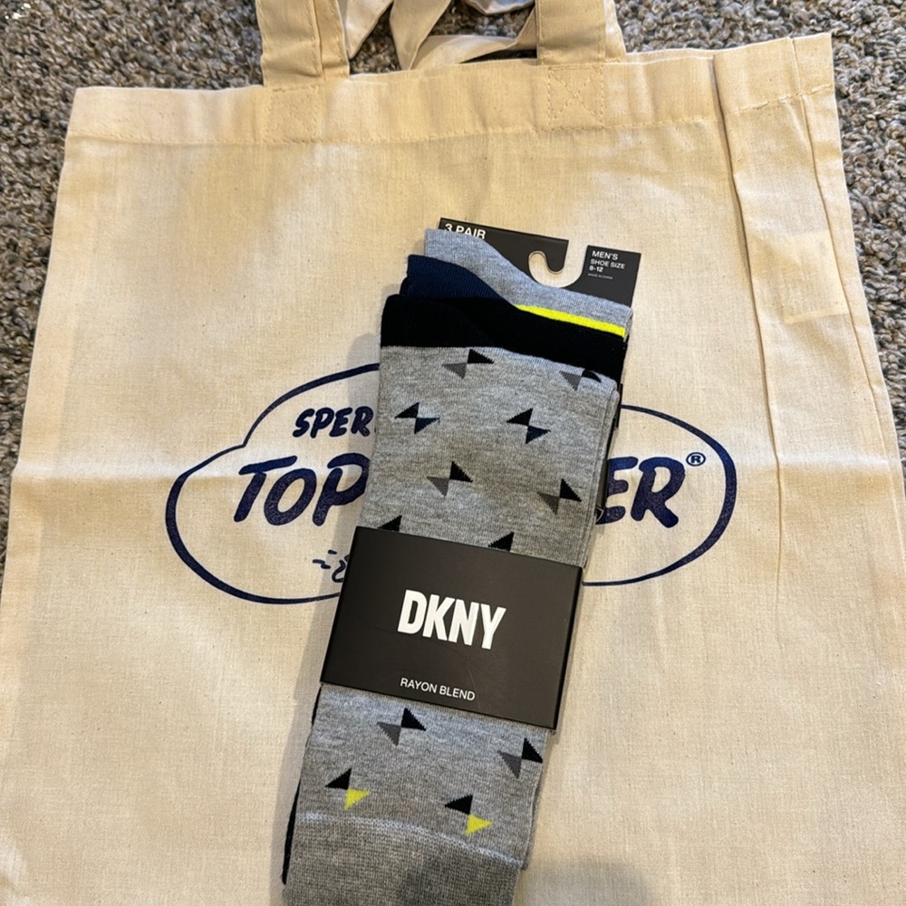 DKNY Men’s Socks